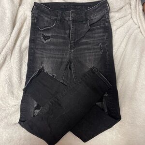 Size 4 (regular) American Eagle ripped jeans.